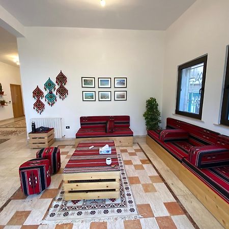Lemon Tree Residence Amman Bagian luar foto