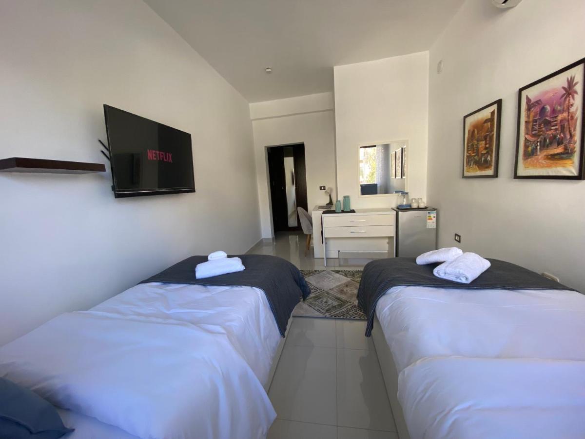Lemon Tree Residence Amman Bagian luar foto