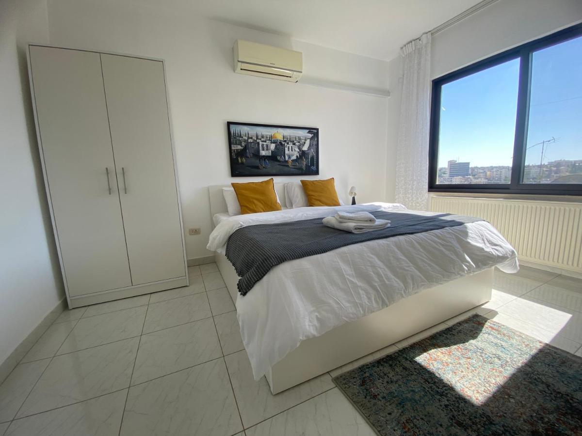 Lemon Tree Residence Amman Bagian luar foto