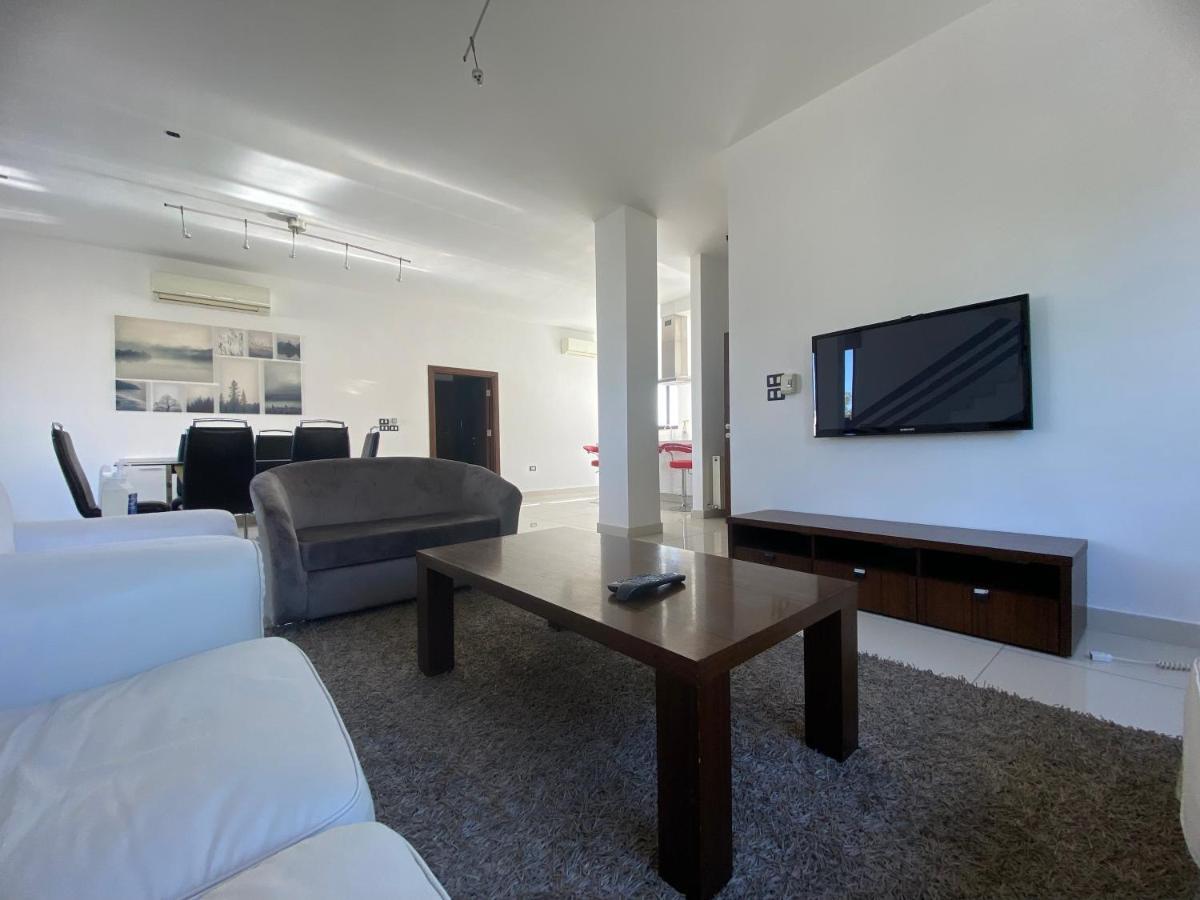 Lemon Tree Residence Amman Bagian luar foto
