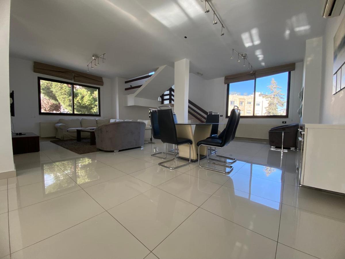 Lemon Tree Residence Amman Bagian luar foto