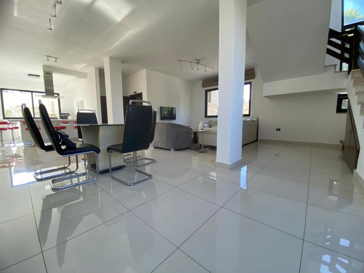 Lemon Tree Residence Amman Bagian luar foto
